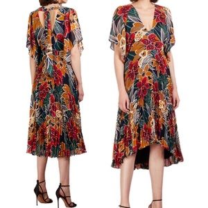 Club Monaco Zorbina Pleated Floral Midi Dress NWT